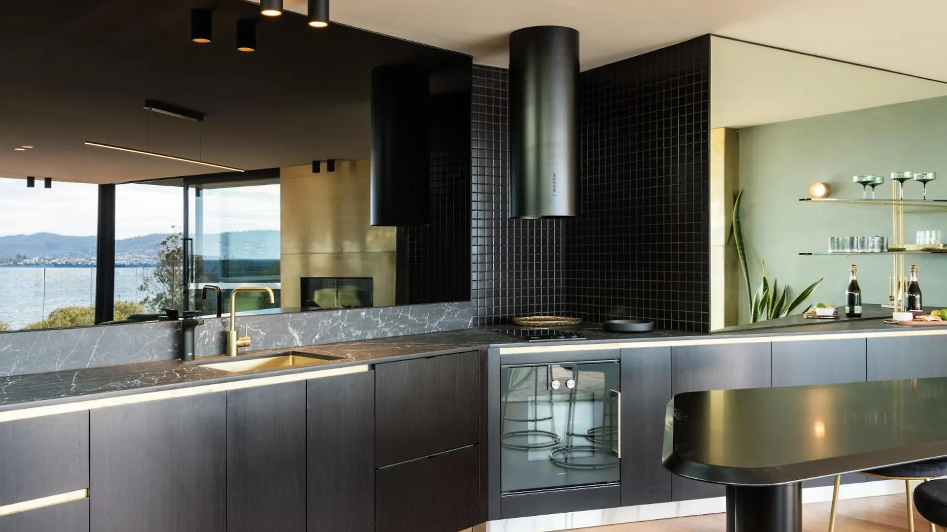 Appartement 'Sydney' - Luxurious Waterfront Penthouse In Battery Point à Hobart